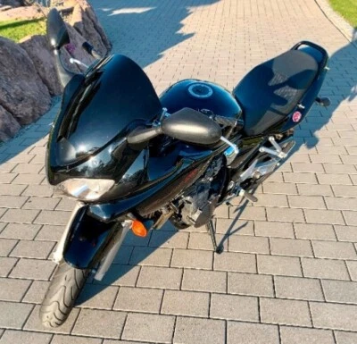 Bandit 1200S schwarz - Bild 1 von 4