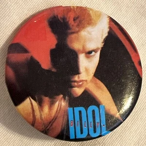 BILLY IDOL pin Vintage 80s Pinback Button Rock Singer Badge Original 1983 1.25” - Picture 1 of 6