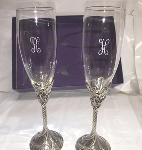 Pair WEDDING Toasting Flutes w Hearts Silver Base Etched 'R' & 'H' FREE SHIPPING - Picture 1 of 12