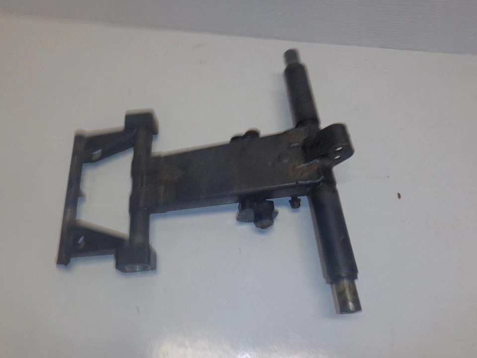 Brazo de par trasero Ski Doo GSX 500SS 2004 MXZ 600 2003 2005 2006 2007 Foto 1 de 1