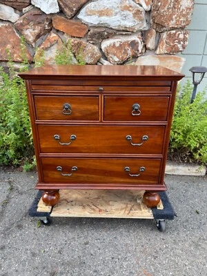 Bob Timberlake  Lexington Carolina Night (833-621) Cherry Wood Night Stand - Image 1 of 4