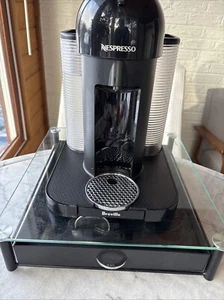 Breville Nespresso Vertuo Kaffee- und Espressomaschine Chrom mit Ständer - Bild 1 von 6