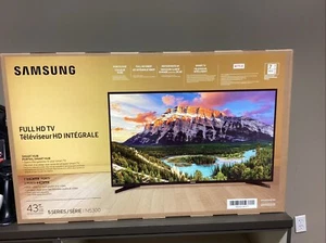 Samsung full HD TV UN43N5300AF - Picture 1 of 2