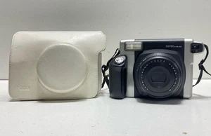 Fujifilm Instax Wide Instant Camera with Case - Picture 1 of 6