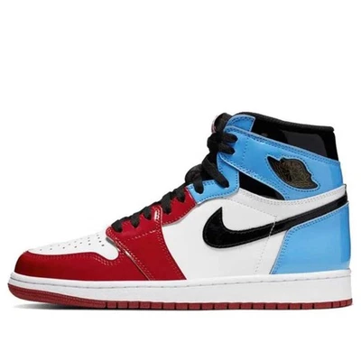 CK5666 100 Jordan 1 Retro Alto Sin miedo UNC Chicago Foto 1 de 4