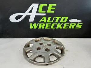 Wheel Cover HubCap 8 Spoke ID 5296029421 Fits 97-00 ELANTRA 629577 - Picture 1 of 4