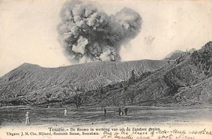 BROMO VOLCÁN ERUPCIÓN TOSARI JAVA INDONESIA POSTAL INDIVISA 1905 - Imagen 1 de 2