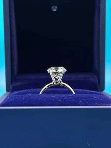 Anillo de compromiso, anillo redondo de diamantes cultivados en laboratorio de 4 quilates, anillo solitario de oro de 14 quilates - Imagen 1 de 10
