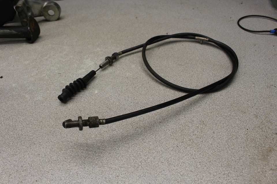 Yamaha YDS3 250 1965 línea de cable de freno delantero M12-2233, GB Foto 1 de 4