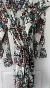Vera Bradley Harry Potter Herbology Women's Hooded Fleece Robe Size L/XL NWT - Picture 1 of 6