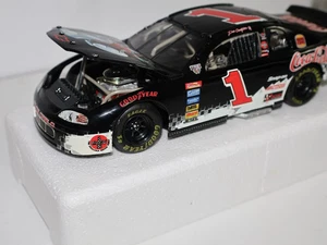 Dale Earnhardt Jr 1998 The Coca-Cola Racing Family 1:24-scale Stock Car (LL) - Picture 1 of 7