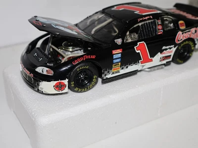 Dale Earnhardt Jr 1998 The Coca-Cola Racing Family 1:24-scale Stock Car (LL) - Image 1 of 4