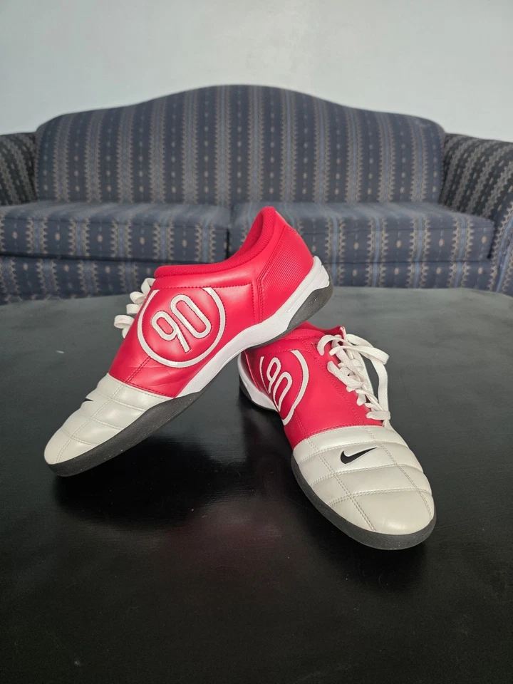 Nike Total 90 3 III SP Indoor Soccer - Image 1 of 4