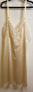 Vintage LORRAINE Nylon Full Slip Dress Nude Lace Hem Vneck Fairy Pixie Size 34 - Picture 1 of 5