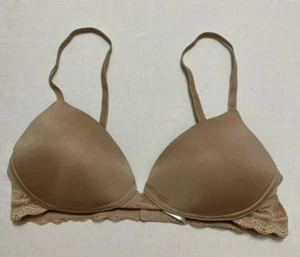 Nuevo con etiquetas Sujetador Demi Calvin Klein Seductor Confort con Elevación de Encaje Desnudo 34B - Imagen 1 de 5