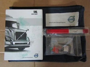 VOLVO VNL DRIVER`S MANUAL GUIDE INFORMATION BOOK 22585418 SET w FUSES OEM - Picture 1 of 15