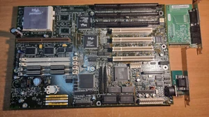 Intel CA643160-001 - Pentium 133MHz - 16MB EDO - onboard ATI Mach64 2MB - Audio - Picture 1 of 12