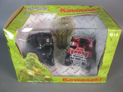 ERTL Kawasaki Outdoor Sportsman 2 ATV Set Bayou & Prairie 300 Figura de Conductor Nuevo en Caja Foto 1 de 4