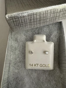 14k Solid Yellow Gold Round  CZ Basket Push Backing Earrings 3mm - Picture 1 of 5