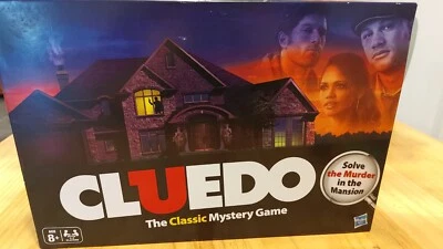 Hasbro Mini Gaming Cluedo The Classic Mystery Game 8+ 2-6 Players Complete  - Image 1 of 3