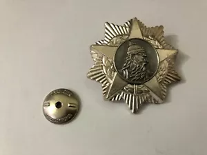ALBANIA SCANDERBEG ORDINE PRAWEMA 3 CLASSI CON MEDAGLIA A VITE SKANDERBEG ALBANESE - Foto 1 di 4