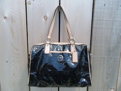 Coach Signature Embossed Patent Black Peyton Shoulder Bag Purse Handbag F25189 - Image 1 of 4
