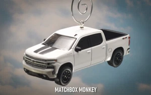 2020 Chevy Silverado RST Rally Edition 1500 Crew Cab Pickup Christmas Ornament - Bild 1 von 11