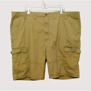 Wrangler Cargo Shorts 47x10 Khaki Tan Relaxed Fit Pockets Cotton Spandex - Picture 1 of 8