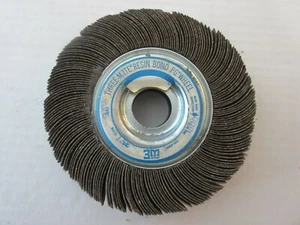 VINTAGE 3M-ITE RESIN BOND PG WHEEL -- 5"x1"x1" -- GRIT 80 -- MAX. 5500 RPM - Picture 1 of 2