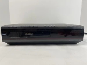 RCA VR270 HQ Videoregistratore VHS su Schermo Programmazione Vintage *Testato* - Foto 1 di 3