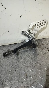 2004-2005 SUZUKI GSXR 600 750 OEM LEFT REARSET SHIFTER ASSEMBLY - Picture 1 of 12