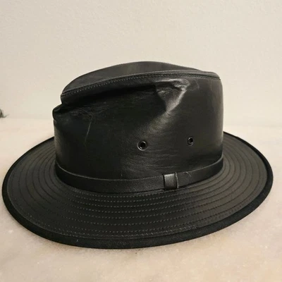 Chapéu safári Wilsons couro preto genuíno vintage feito nos EUA médio - Imagem 1 de 4