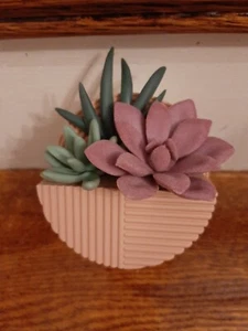 BATH AND BODY WORKS SUCCULENT PLANT PLANTER WALLFLOWER WARMER NEW - Picture 1 of 6