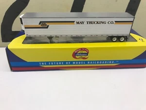 Athearn Ho Scale May Trucking 53' Reefer Utility Trailer RTR ATH29850 - Picture 1 of 6