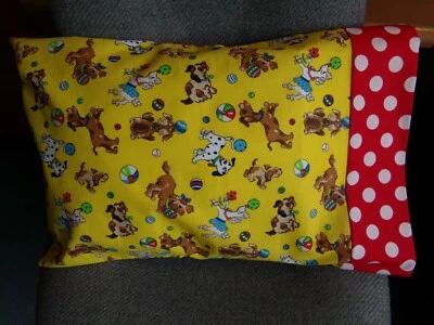 FUNDA DE ALMOHADA TAMAÑO VIAJE CACHORROS 2 CARAS AMARILLO/BLANCO CÍRCULO/REDCUFF 14X20 #1436 Foto 1 de 3