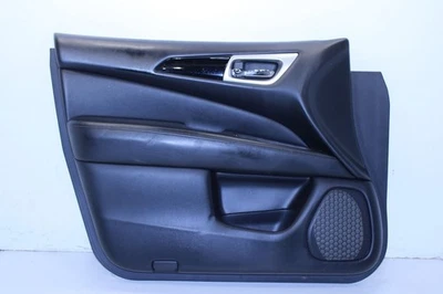 Panel de moldura de puerta del conductor delantero izquierdo Nissan Pathfinder SV 2017-2020 809A1-9PM0A OEM Foto 1 de 4