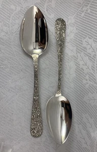 Kirk Repousse Lg Tblspoon Serving Spoon Sterling 1892 No Mono 8 3/8” Set Of 2 - Picture 1 of 13