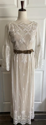 Maxi Vestido De Colección Encaje Blanco Forrado Cinturón Adjunto Lazo Manga Campana Boho Cottagecore Foto 1 de 4