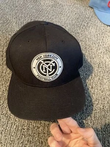 New York City Football Club Mitchell & Ness NYC Fitted Baseball Hat Black MLS - Picture 1 of 9