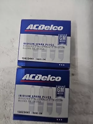 (8)NEW GENUINE GM ACDelco Iridium Spark Plugs 41-114 12622441 2 Sets Of 4 - Image 1 of 4