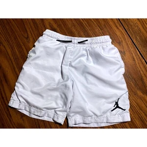 Michael Jordan Jumpman Shorts Athletic Basketball White Black Kid Sz S 8-10 yr - Picture 1 of 4