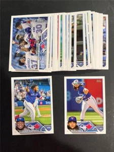 2023 Topps Toronto Blue Jays Team Set Series 1 2 Update 27 Cards - Bild 1 von 1