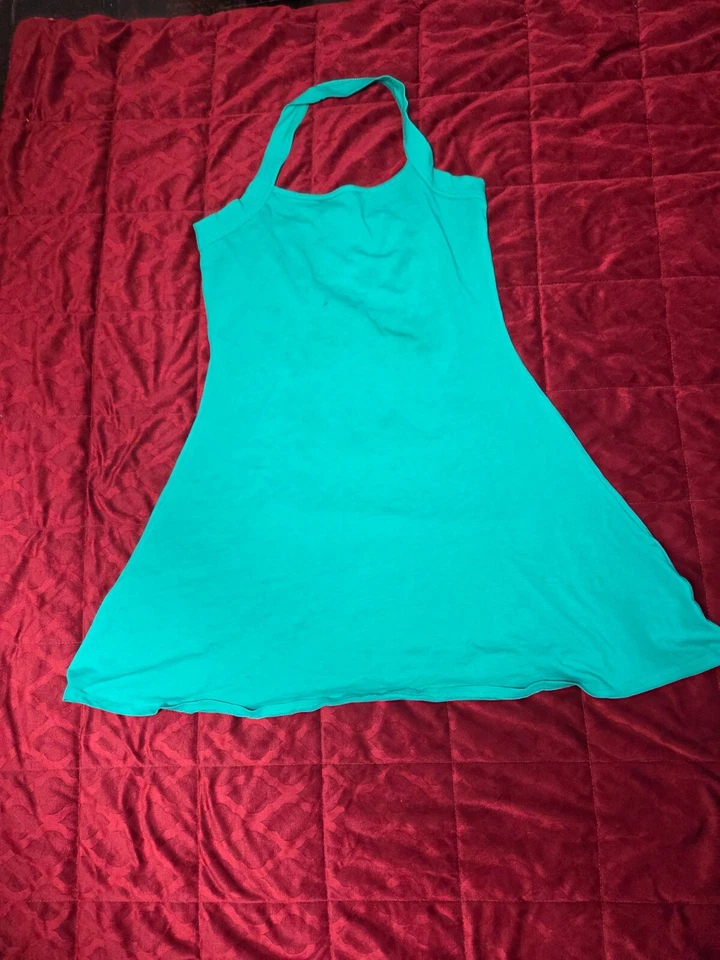 Vestido midi halter verde para mujer acampanado línea A sin mangas verano solero mediano Foto 1 de 4