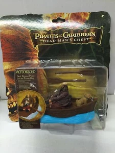 Pirates of the Caribbean Dead Man's Chest SKIFF PINTEL 4" Figure & DOG MOC, 2006 - Picture 1 of 1