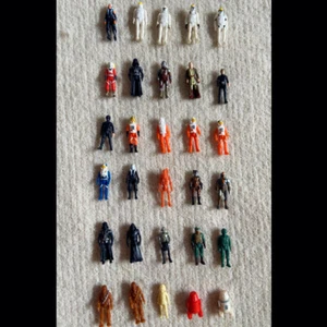 30pcs Rare Star Wars Micro Galaxy Squadron Droids Pilot Clone Trooper Figure Toy - Picture 1 of 1