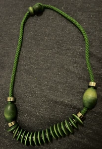 Necklace 27" Long Wooden Bead Flat Circular Green Thick String Wooden Clasp Loop - Picture 1 of 11