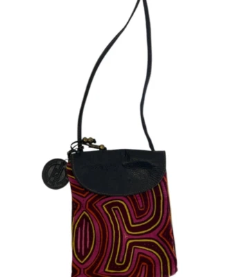 Columbia Boots N Bags Phone Pouch Crossbody Small Bag Purse Geometric Print - Image 1 of 4