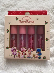 4er Set Celavi X Strawberry Shortcake Berry Besties Lippenöl SET Pfirsich Himbeere - Bild 1 von 12