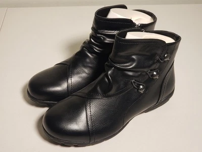 Cloudwalkers Black Pleated Booties Faux Leather Women's Size 9W Wide Fit - Image 1 of 4
