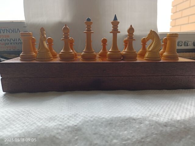 3 3/4 French Series Wood Chess Pieces - Acacia – Chess House